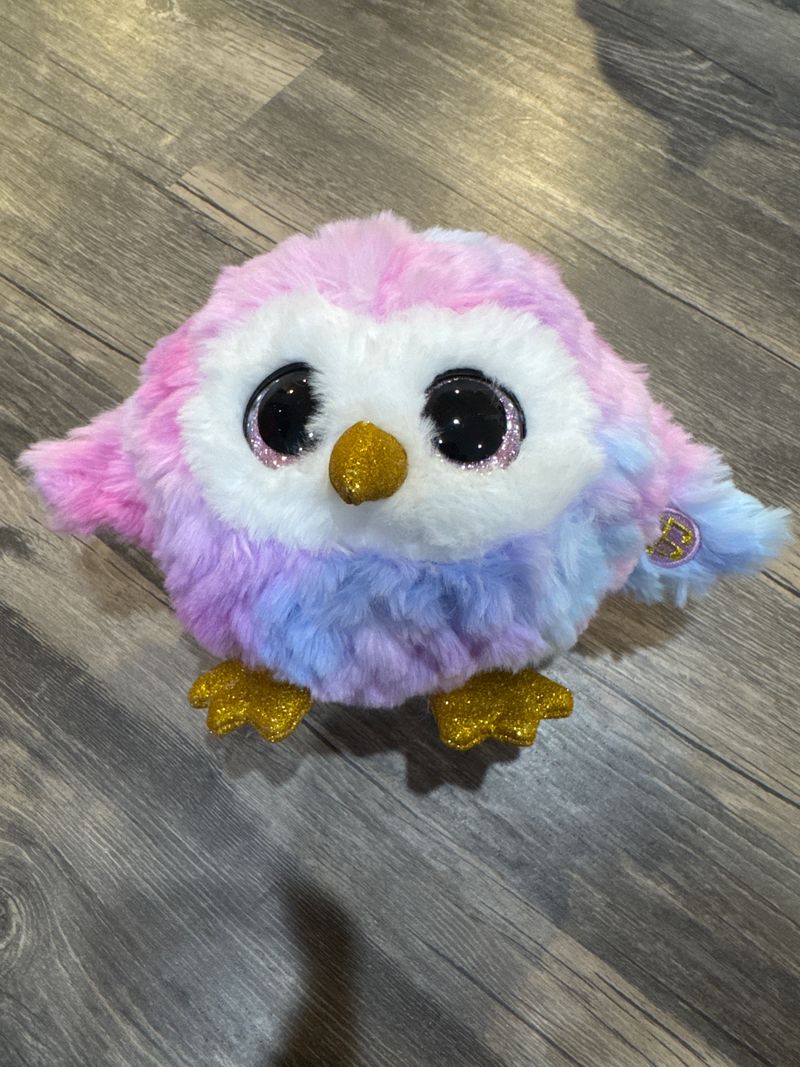Pets Alive Chirpy Bird EUC. 6in.Glittery soft owl. Push 1 time for songs, double press records & it will repeat you Figures and Animals