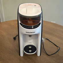 Load image into Gallery viewer, Brezza Formula Pro Advanced Formula Dispenser, Mixes, warms, and dispenses formula or water in seconds
