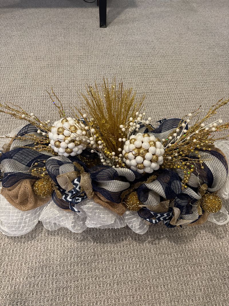 Holiday Table Center Piece Navy, gold and white