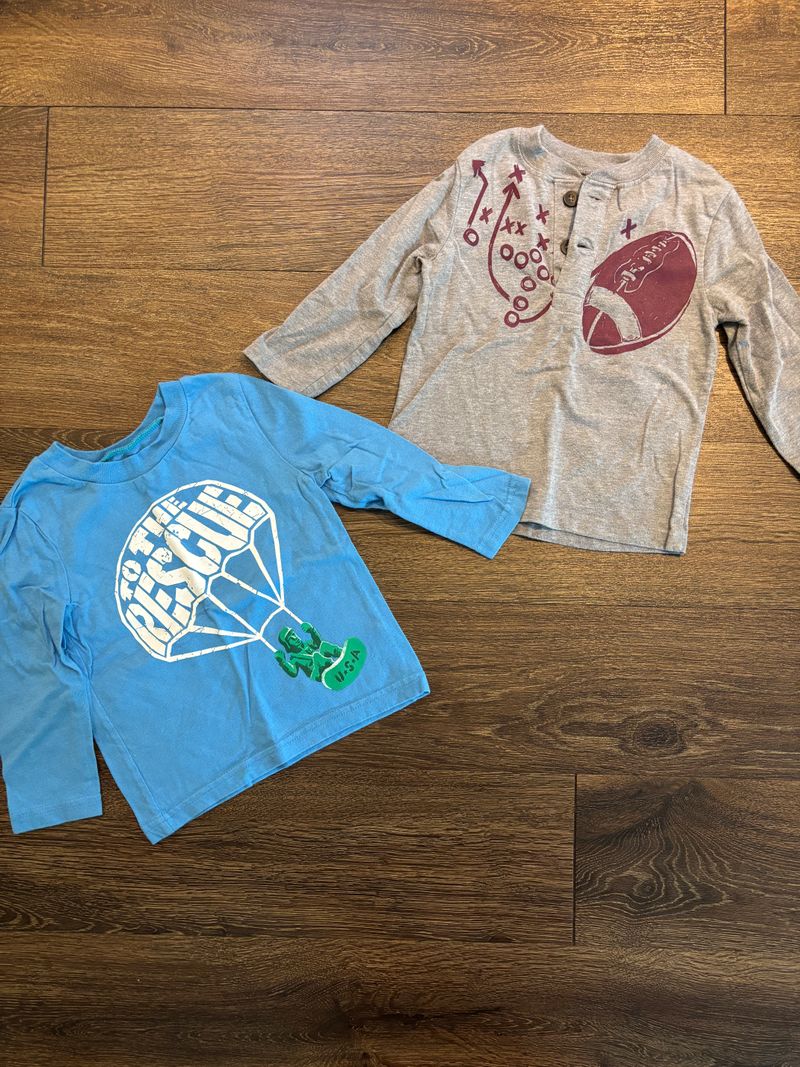 2 boys 24m long sleeve shirts  24 Months
