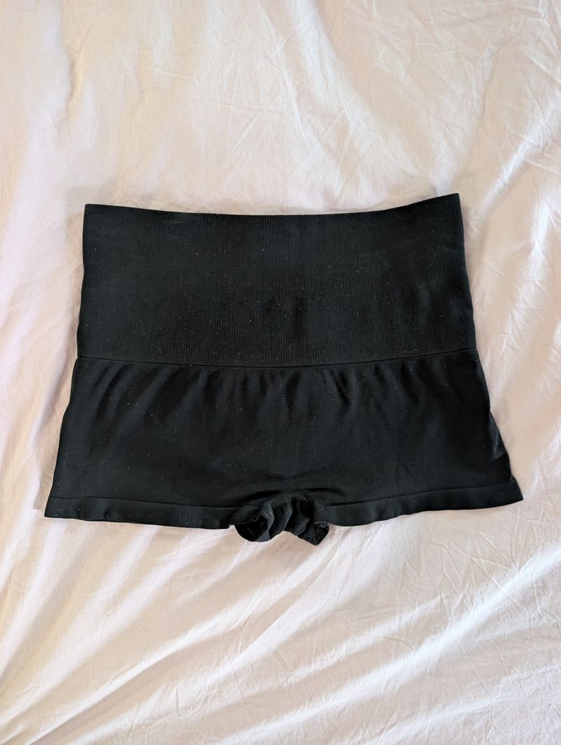 Blanqi L Compression waist shortie Women's Large 12-14