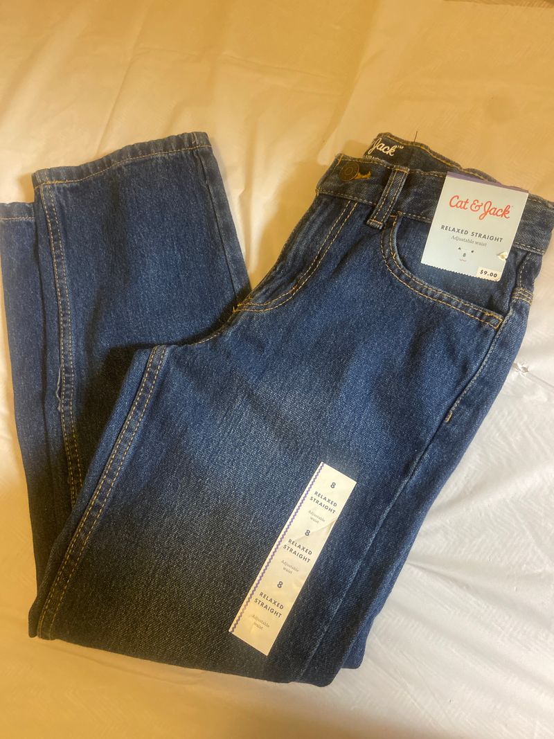 Cat & Jack NWT Relaxed Straight Jeans 8