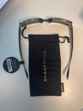 Load image into Gallery viewer, Shady Rays NWT sunglasses with fabric case Ultraviolet 400 giftable
