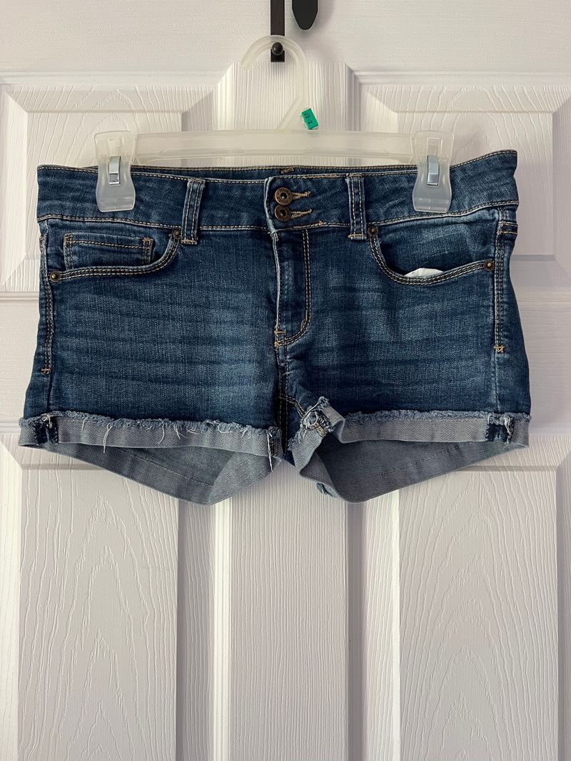 MUDD stretch denim cutoff shorts, Size 5 SMR Women's 4