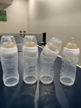 Load image into Gallery viewer, 4 Playtex Baby Anti-Colic, Reduce Gas, bottles with Playtex and UP and UP liners
