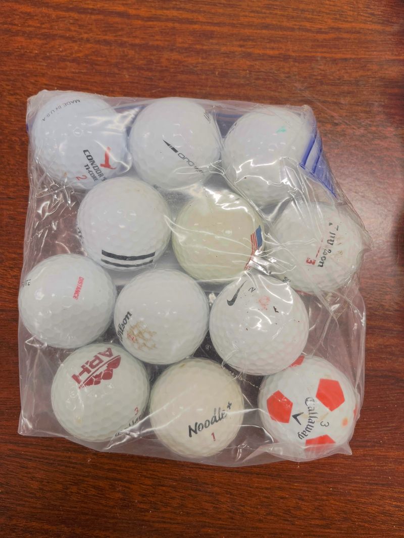 Golf balls, sz, variety, no damage