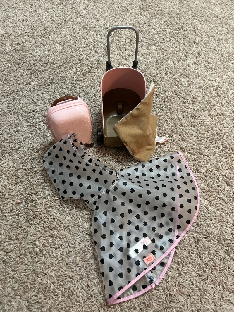 Our Generation Pet Travel no pet Dolls and Accessories
