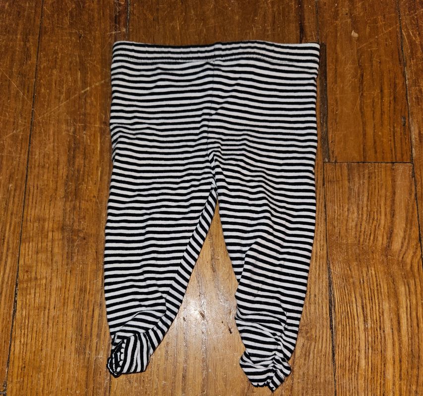 Circo Black and white striped pants size 6-9 6 Months