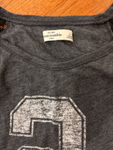 Load image into Gallery viewer, Abercrombie Lace short sleeve t-shirt size large 14
