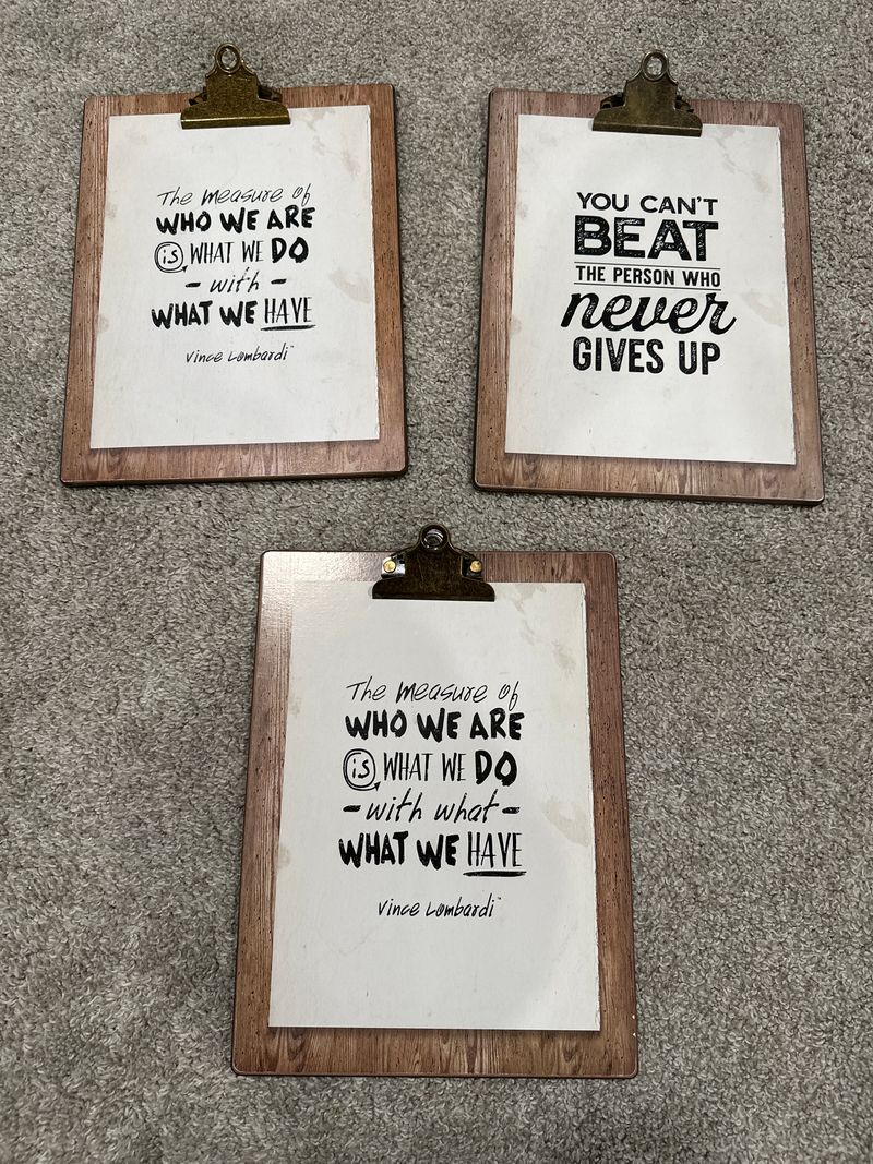 3 clip boards