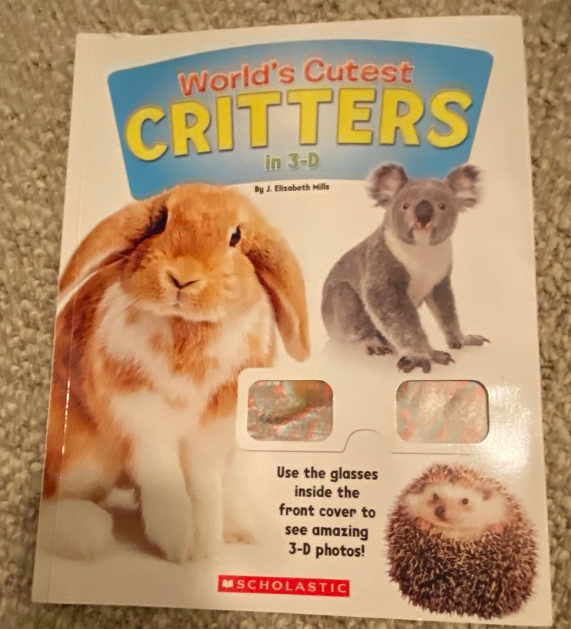 Cutest Critters 3D Book Missing the paper 3D glasses