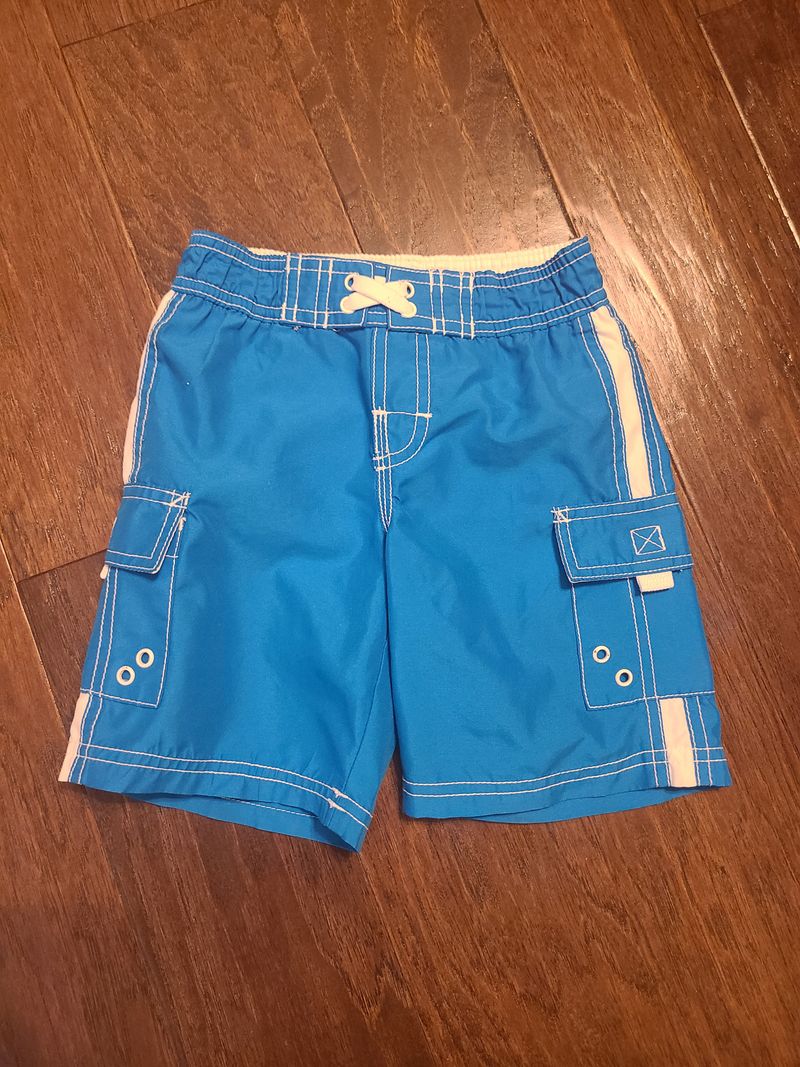 Arizona, SMR, blue and white swim trunks, mesh lining, elastic waist, cargo pockets 3T