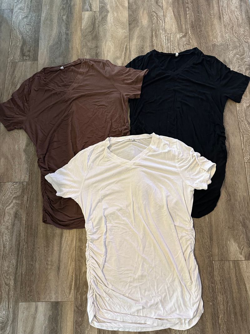 3 tshirts Black, brown, & white v neck maternity shirts Women's Small 4-6