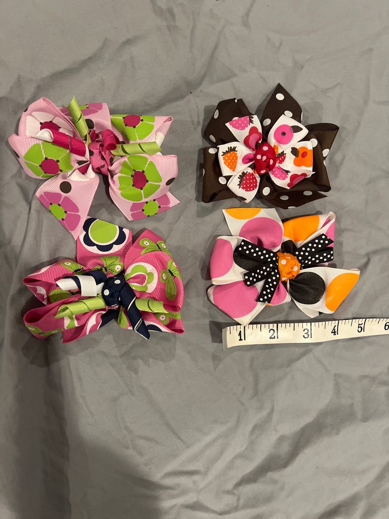 4 hair bows with alligator clips Light pink, hot pink, brown, orange