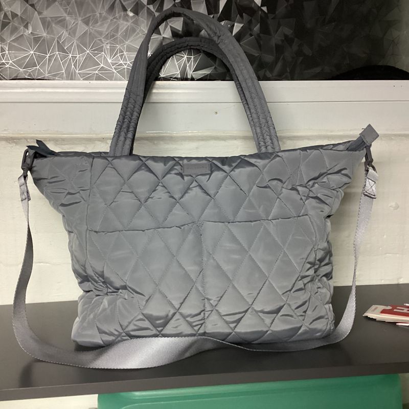 Vera Bradley Gray quilted nylon tote. 12x14.5x7