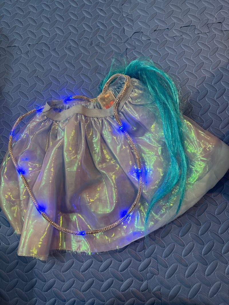 Unknown Light up 5-6T blue shiny skirt with lights and blue tail 5T