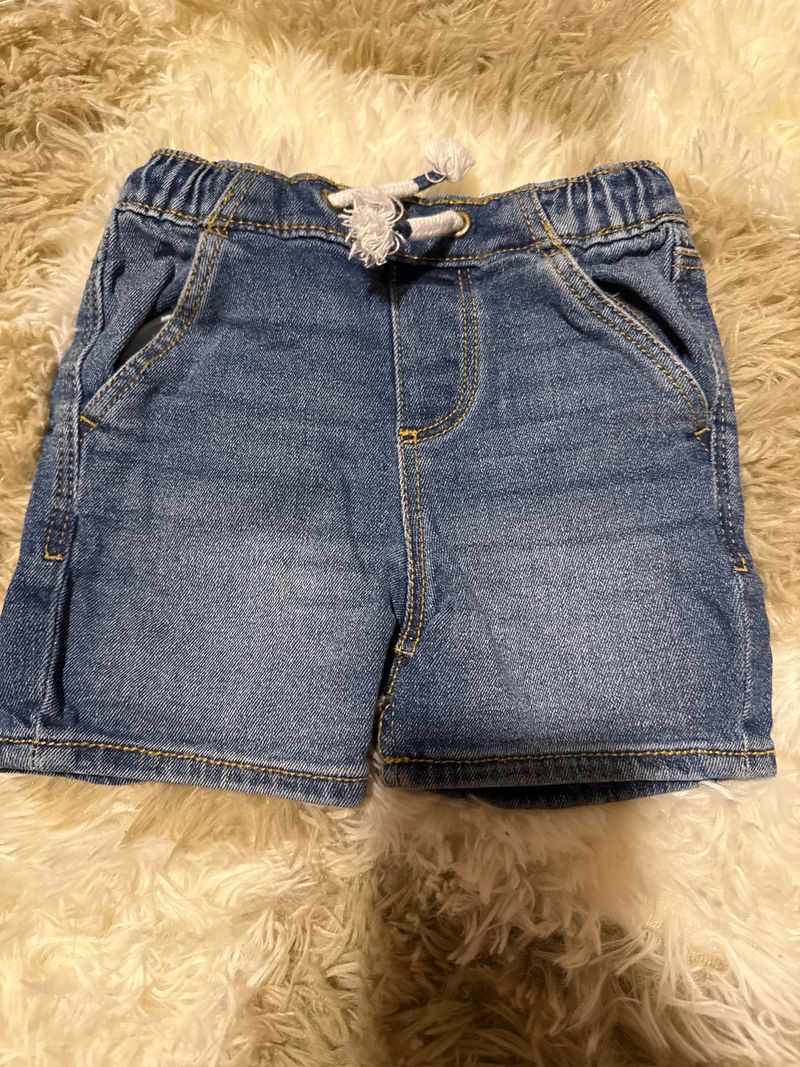 Little Co Size 18m jean shorts 18 Months