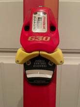 Load image into Gallery viewer, Research dynamics coyote skis EUC 170 cm length includes 630 tyrolla bindings
