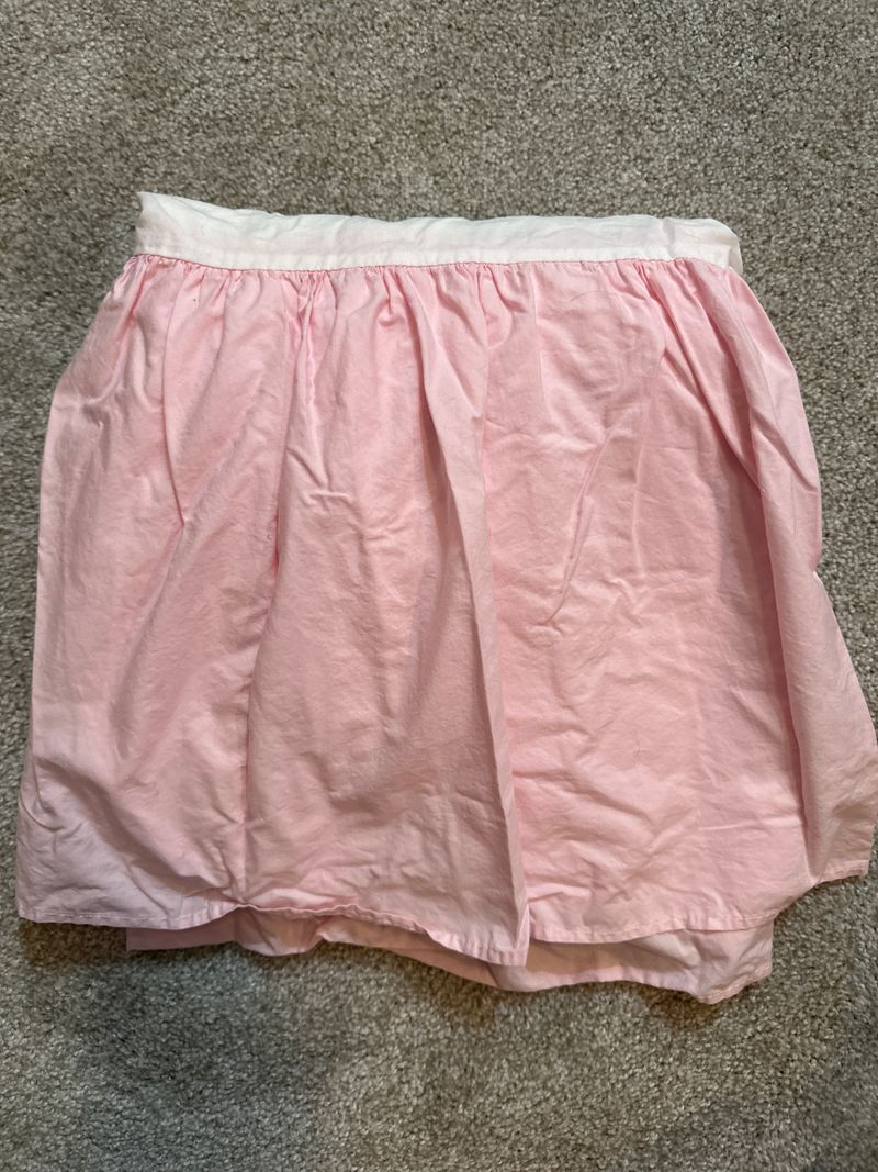 Unknown Pink crib skirt Crib