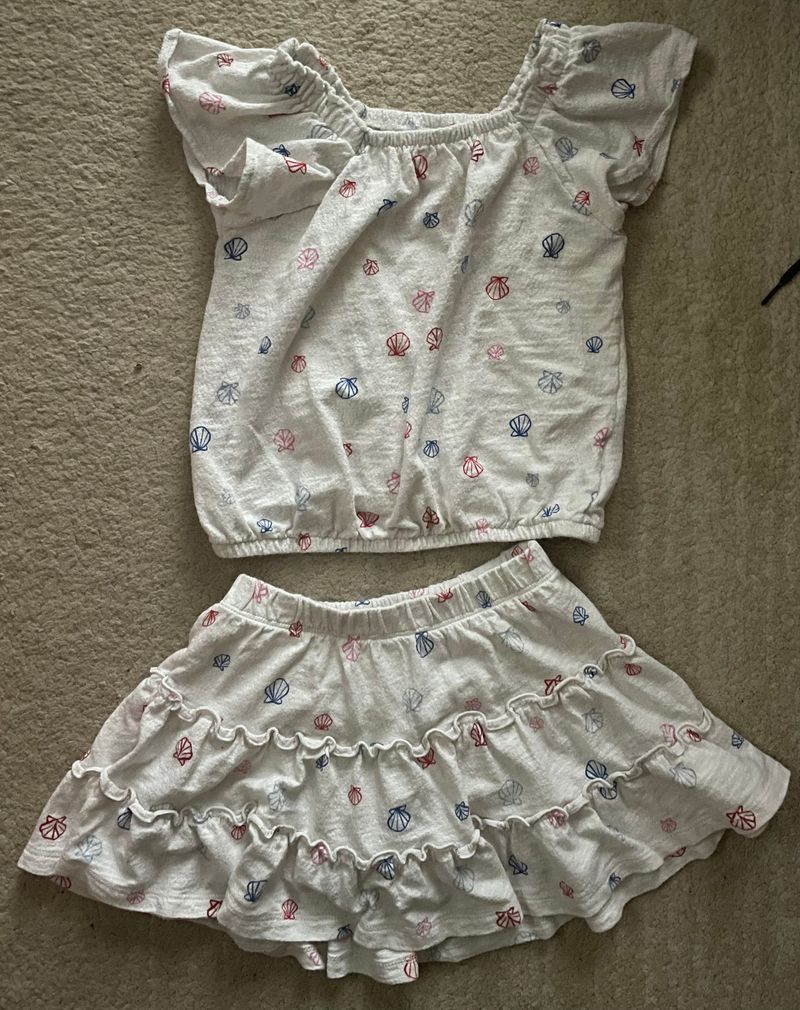 Cat & Jack Seashell outfit - shirt and skort 6