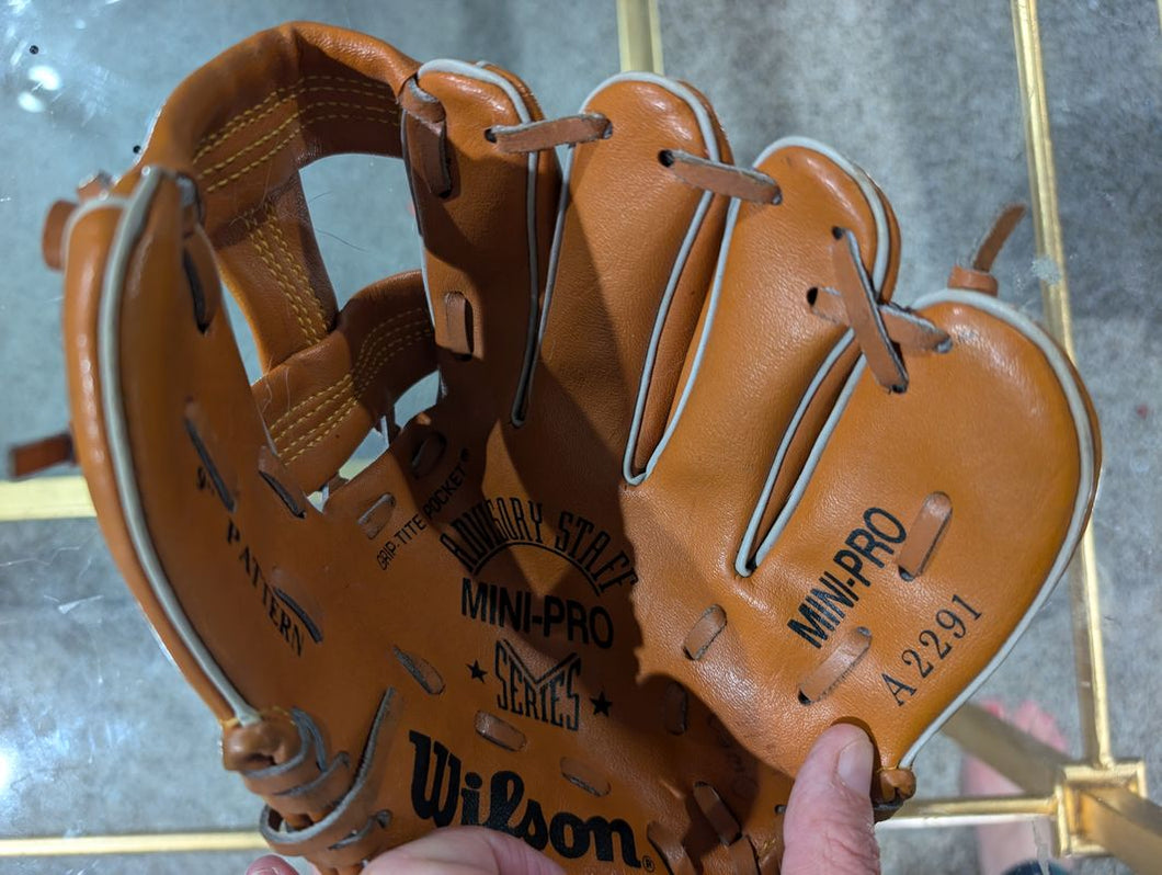 Mini Pro Wilson Baseball Glove Mini Pro Wilson Baseball Glove