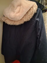 Load image into Gallery viewer, Abercrombie winter coat Abercrombie  girls coat   navy blue with peach fur 16
