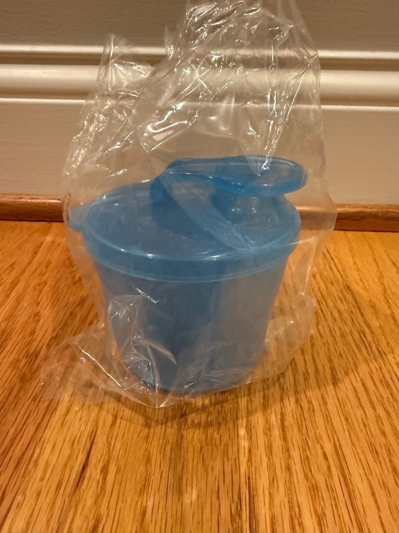 Dr. Brown Formula Dispenser NIB