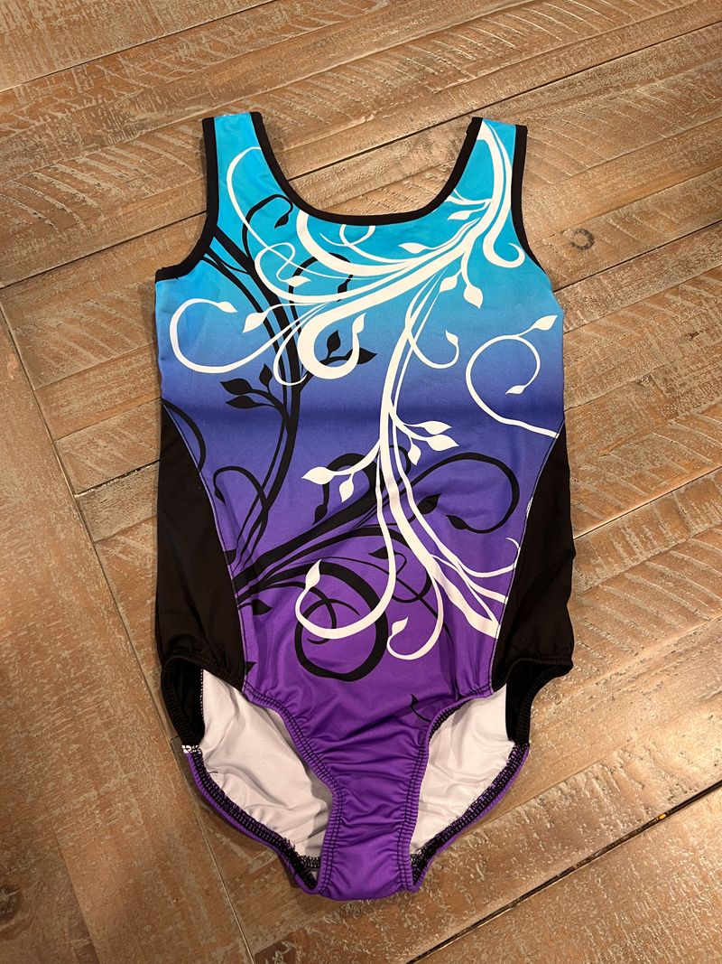 Danskin Girls M 7/8 gymnastics leotard