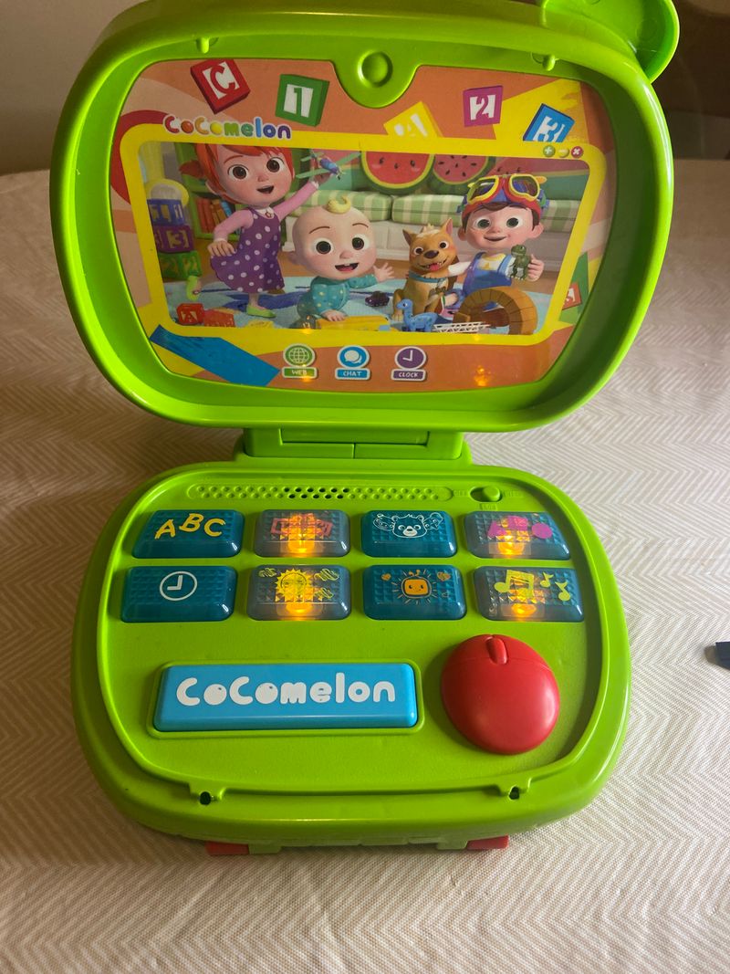 Moon bug Cocomelon sing and learn laptop works Educational