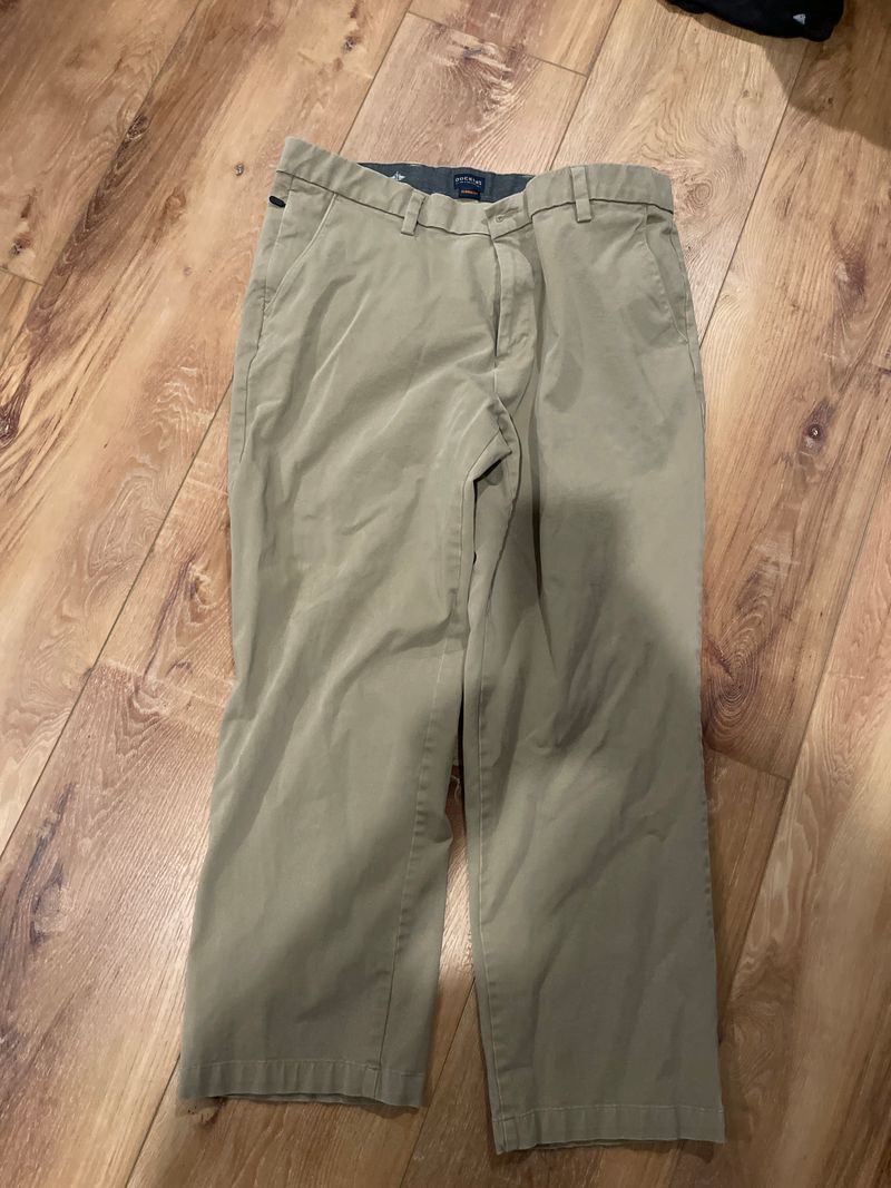 38 by 29 Dockers tan pants 38