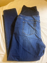 Load image into Gallery viewer, Isabela Skinny dark denim Women&#39;s XL 16
