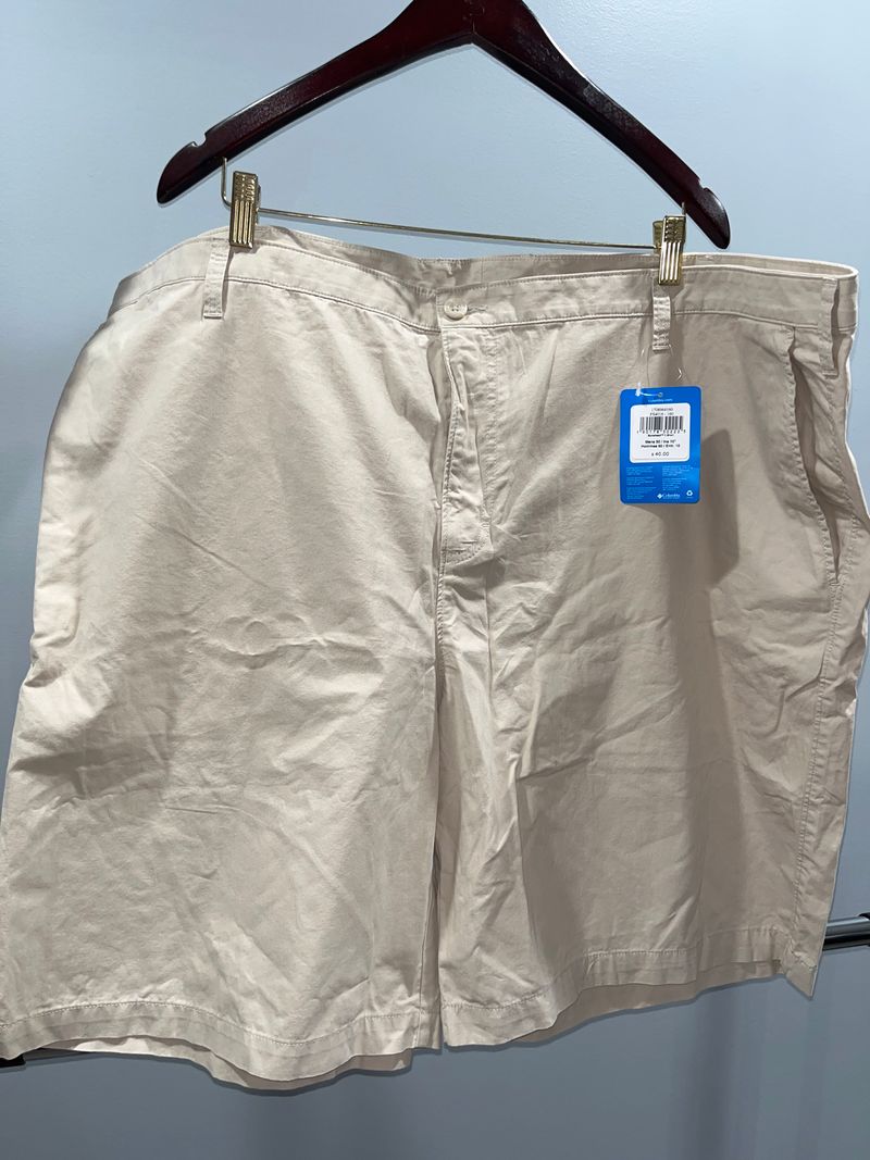 Columbia dress shorts, 2 pair, new with tag Size 50, grey, khaki Men's - 4X