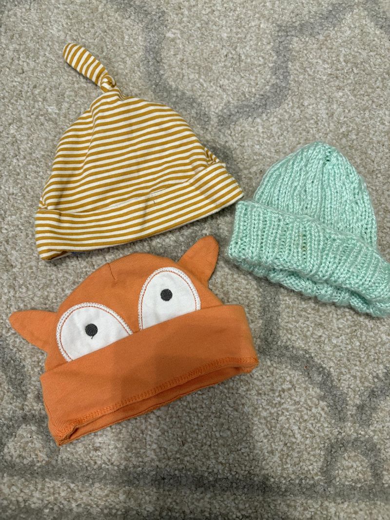 3 NB hats  Newborn