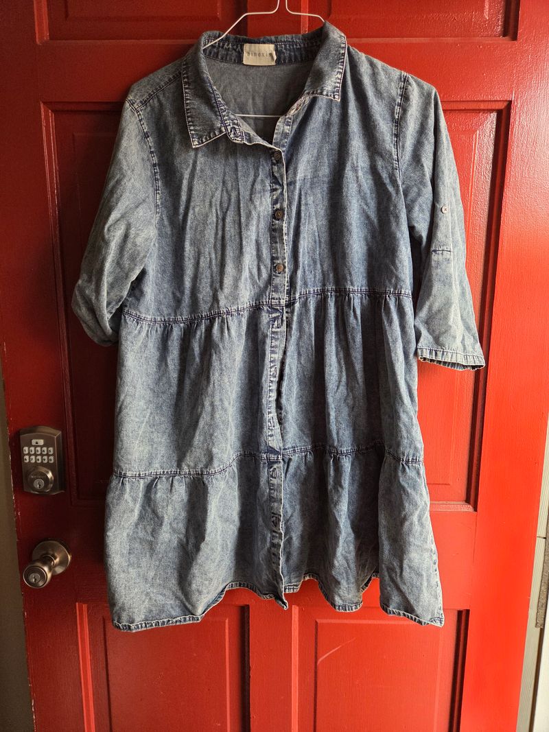 Denim colored dress Button up Women's - XL
