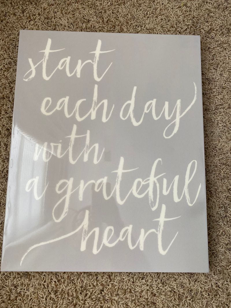 Gray & White Grateful Heart Picture 14 x 18 inches