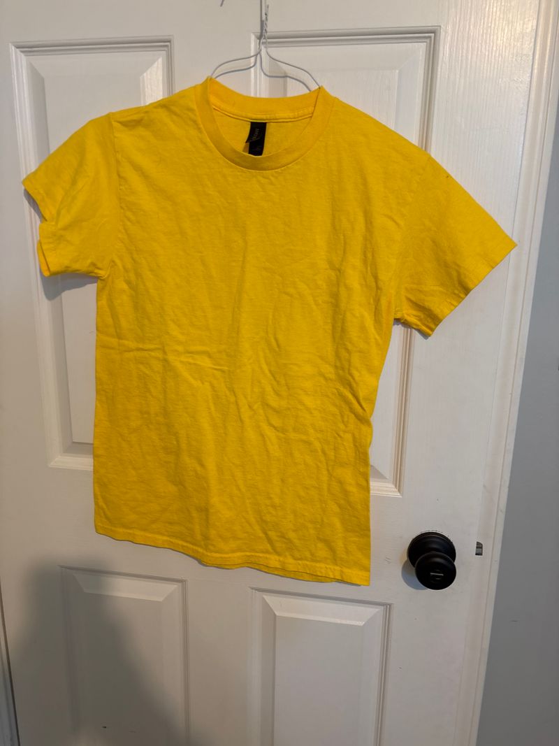 Gildan Yellow T-shirt Men's - S