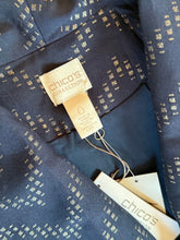 Load image into Gallery viewer, NWT Chicos traveler collection navy and gold Longline jacket. Tagged chicos size 0 which is like a 4/6 Women&#39;s - M

