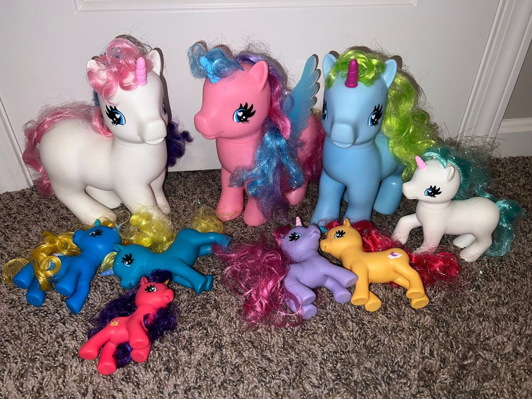 My little pony 9 my little ponys various sizes Figures and Animals