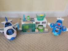 Load image into Gallery viewer, Fat Brain Toys Airport playset toy for 2+. Retails for $80 Educational
