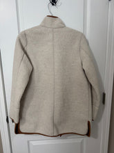 Load image into Gallery viewer, Old Navy Cream fleece and camel suede coat, size small Women&#39;s - S
