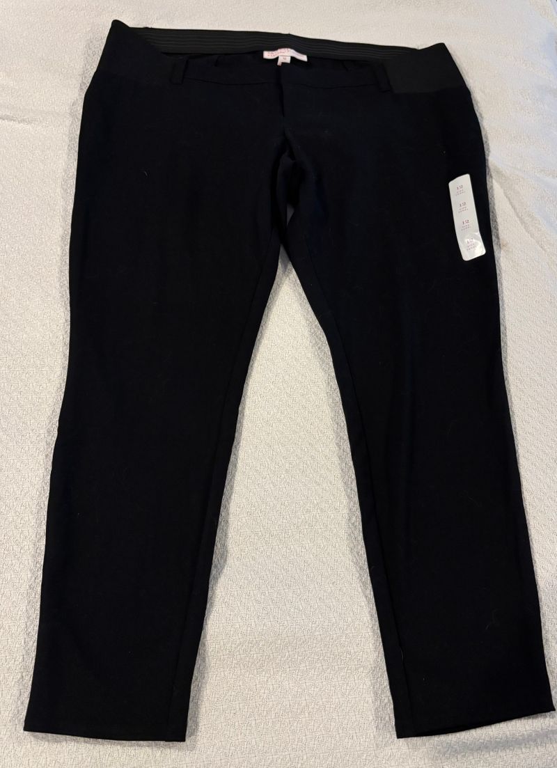Isabel for target Black dress pants, skinny leg style, maternity size 12. NWT Women's Large 12-14