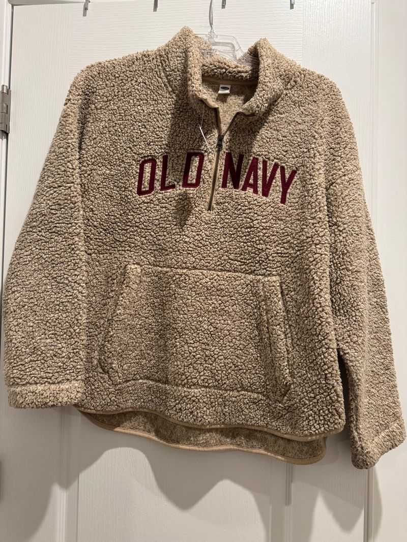 Old Navy Sherpa Pullover Brown with Maroon writing, Very Soft and Cozy Women's - XL