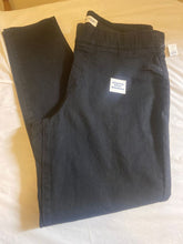 Load image into Gallery viewer, Old Navy NWT Mid Rise Super Skinny black jeans pull on Women&#39;s 16
