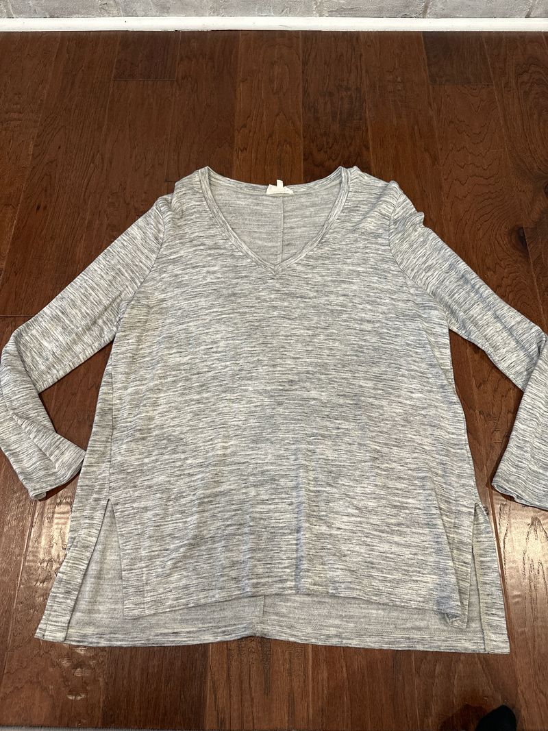 Loft grey long sleeve  Women's - L