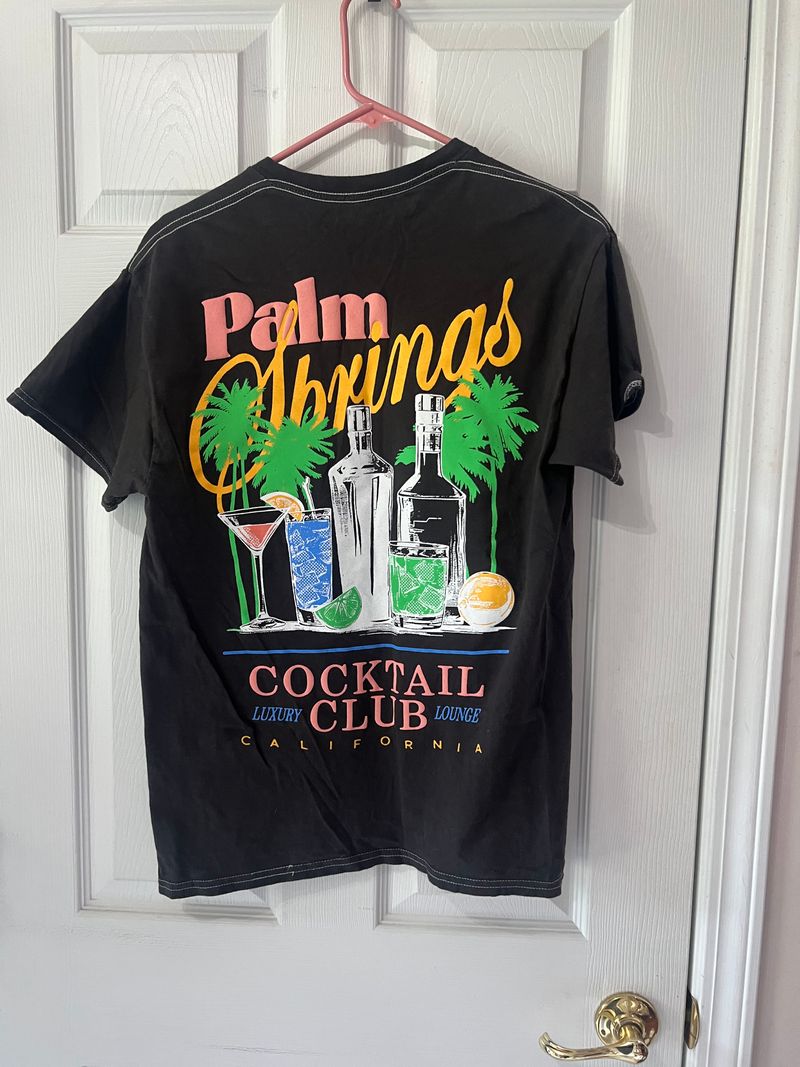 Palm Springs Cocktail Club T-shirt, Size M  Women's - M