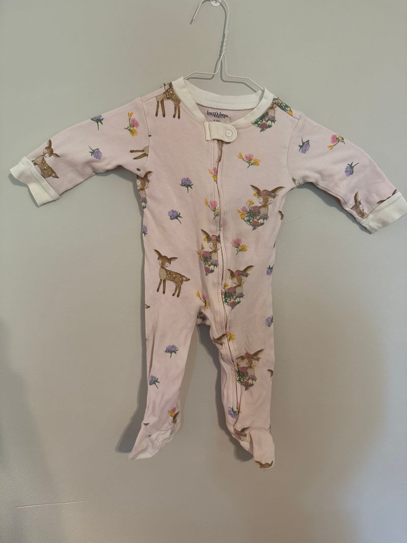 Burts Bees 3-6 month sleeper pink with deer 3 Months