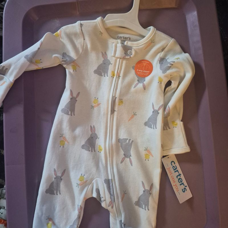Carters Bunny Zip Up Sleeper NWT 3 Months