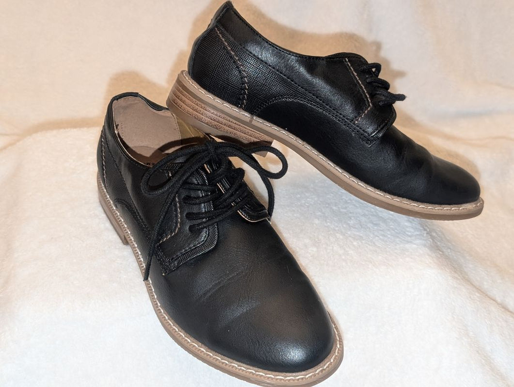 Sonoma Black, dress /casual shoes 2 (Big Kid)