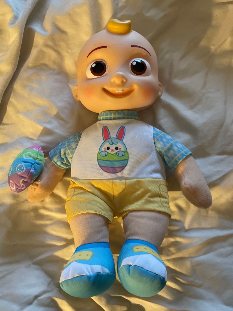 Cocomelon Singing Easter JJ like new Cocomelon doll Preschool Toy