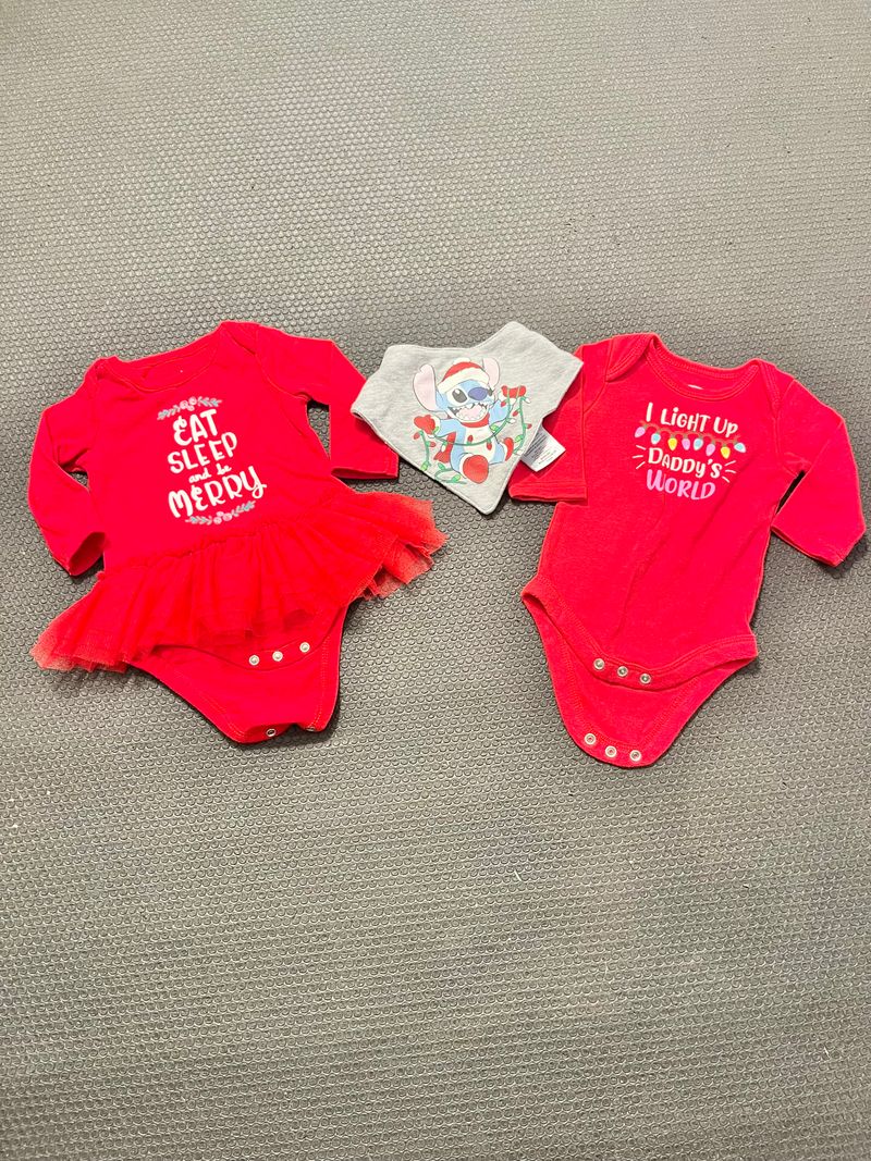 Cat n jack onesies Sz 0 to 3m Christmas with stitch bib Newborn